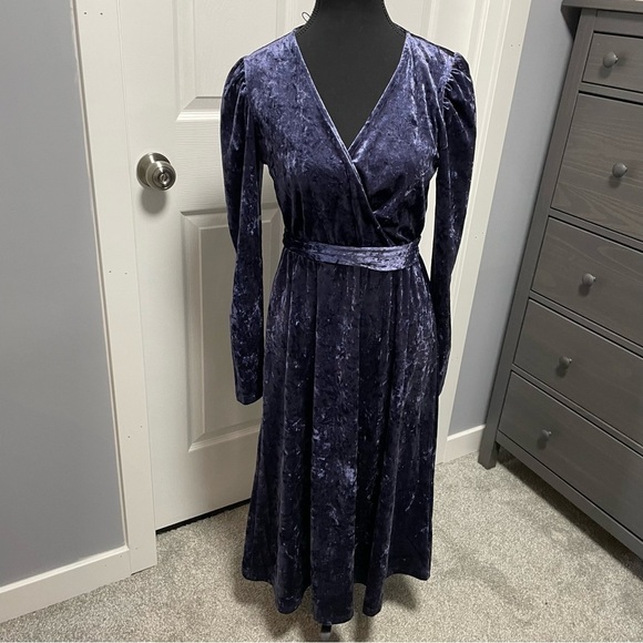 Selected Femme - Lucy Midi Velvet Dress - Picture 1 of 8